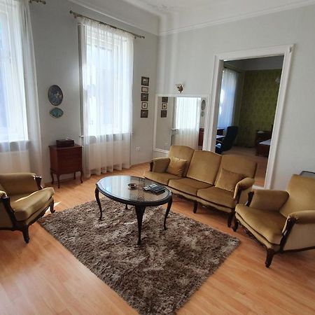 Casa Tajola Apartment Kecskemet Ngoại thất bức ảnh