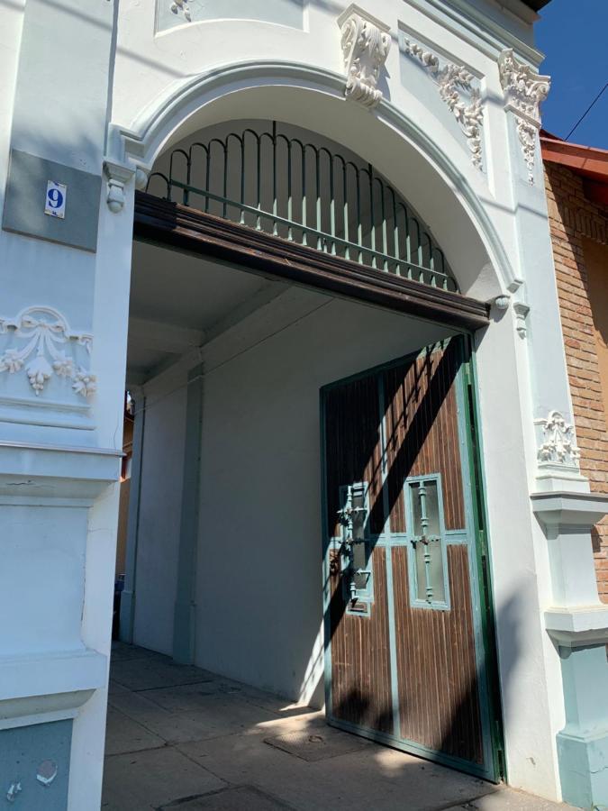 Casa Tajola Apartment Kecskemet Ngoại thất bức ảnh